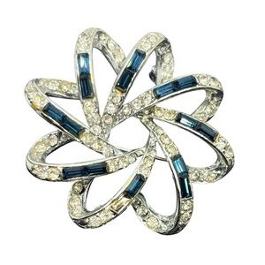 Pell silver tone clear & blue baguette rhinestone abstract brooch pin vintage